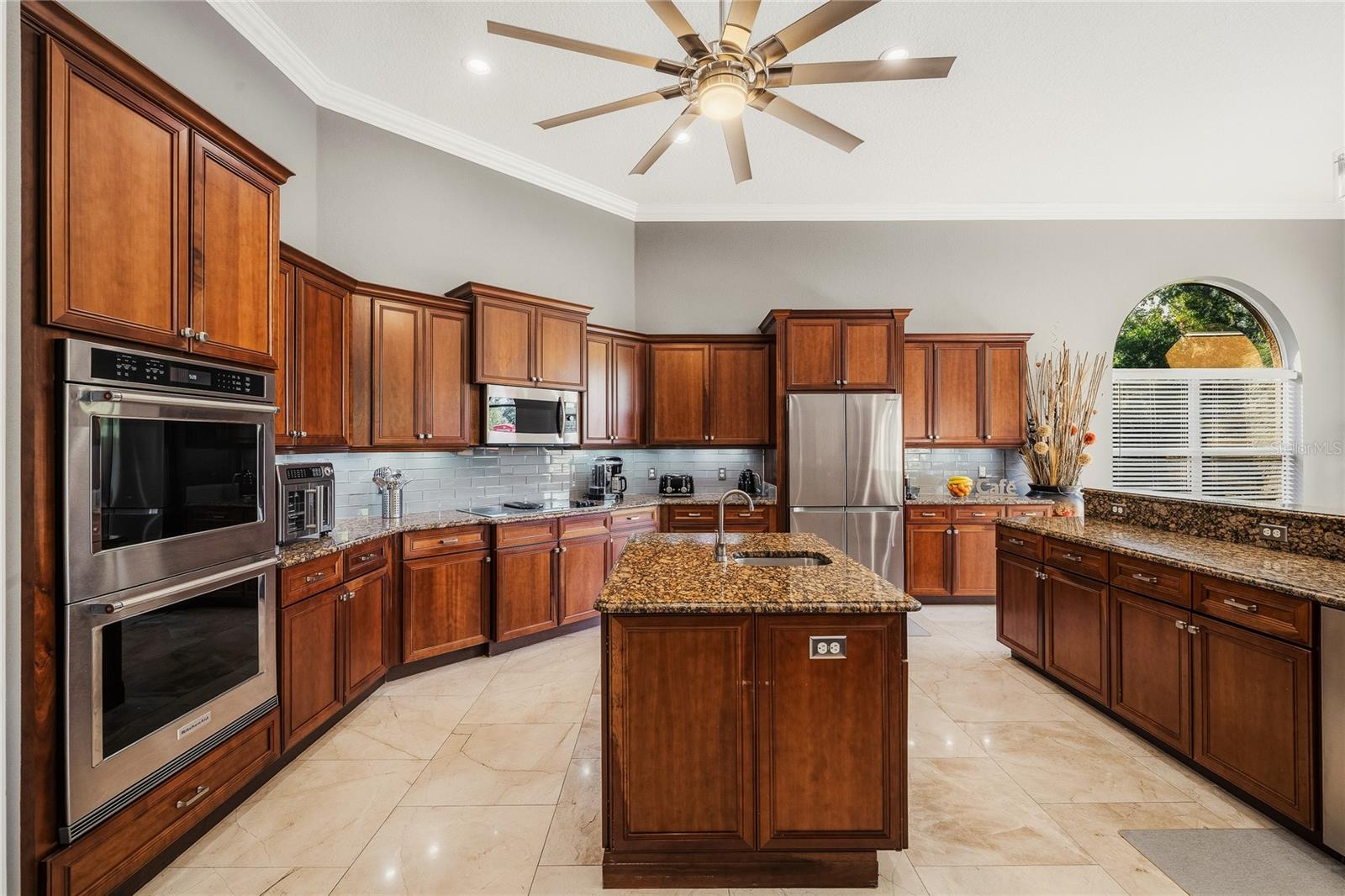 170 Rolex Pt Property Photo 13