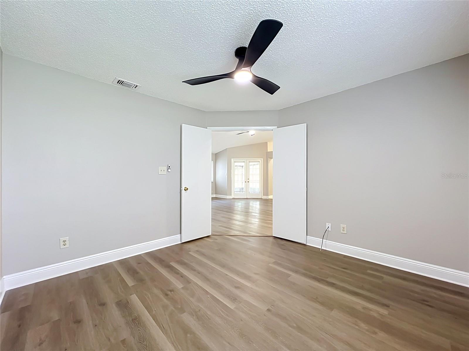 502 Hager Dr Property Photo 34