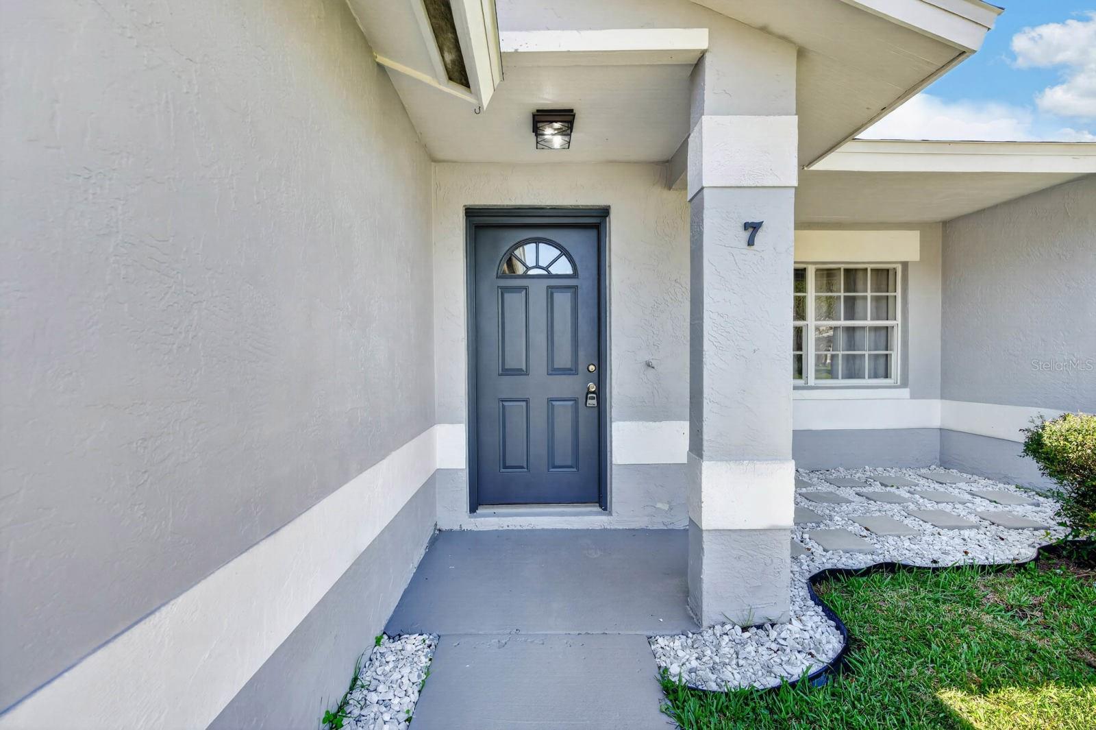 7 Brownstone Ln Property Photo 4