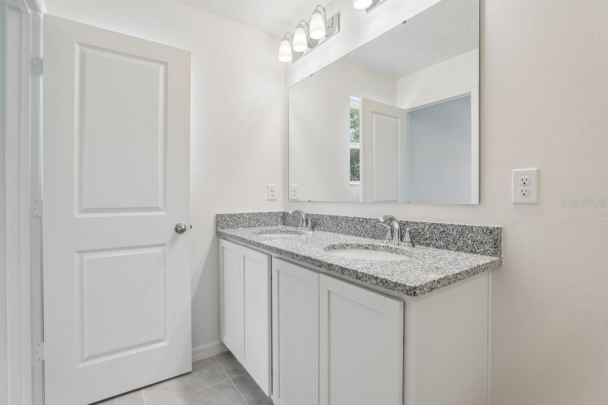 520 Pine Ridge Ct Property Photo 17