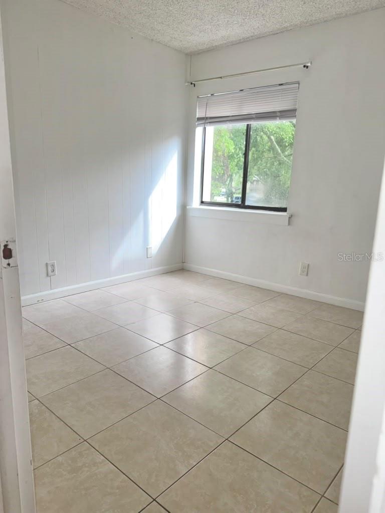 191 Wimbledon Lake Dr ##7-44 Property Photo 12
