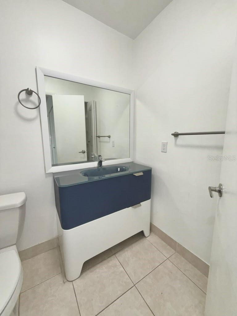 191 Wimbledon Lake Dr ##7-44 Property Photo 14