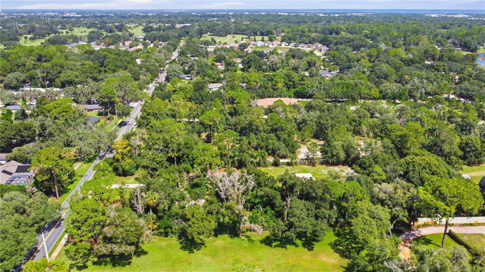 N Country Club Rd Property Photo 4