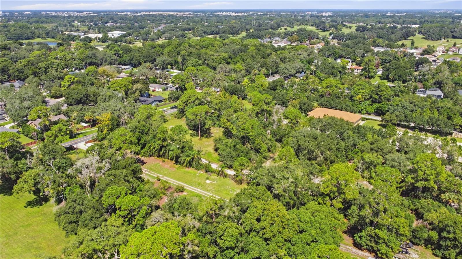 N Country Club Rd Property Photo 5