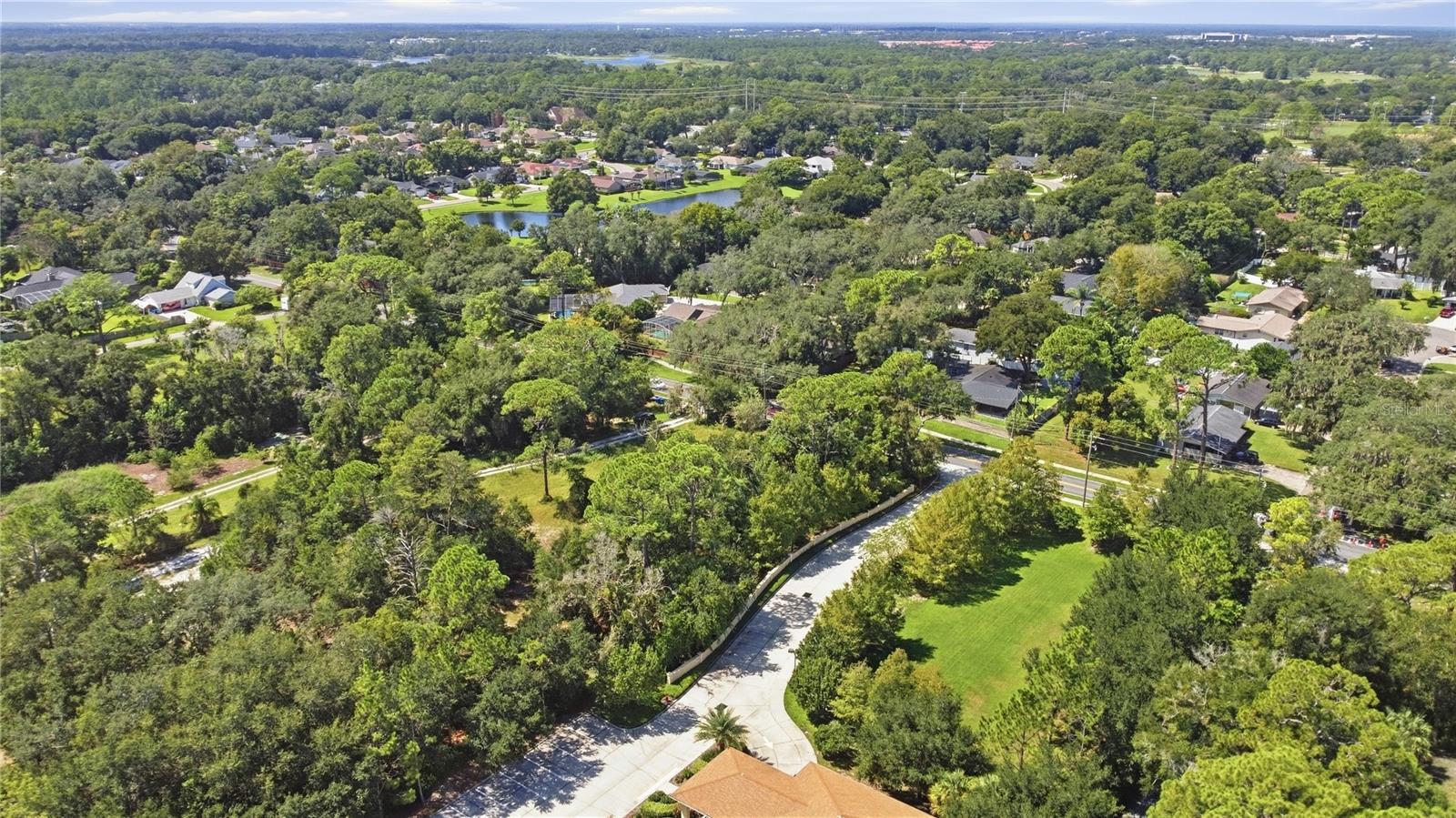 N Country Club Rd Property Photo 8