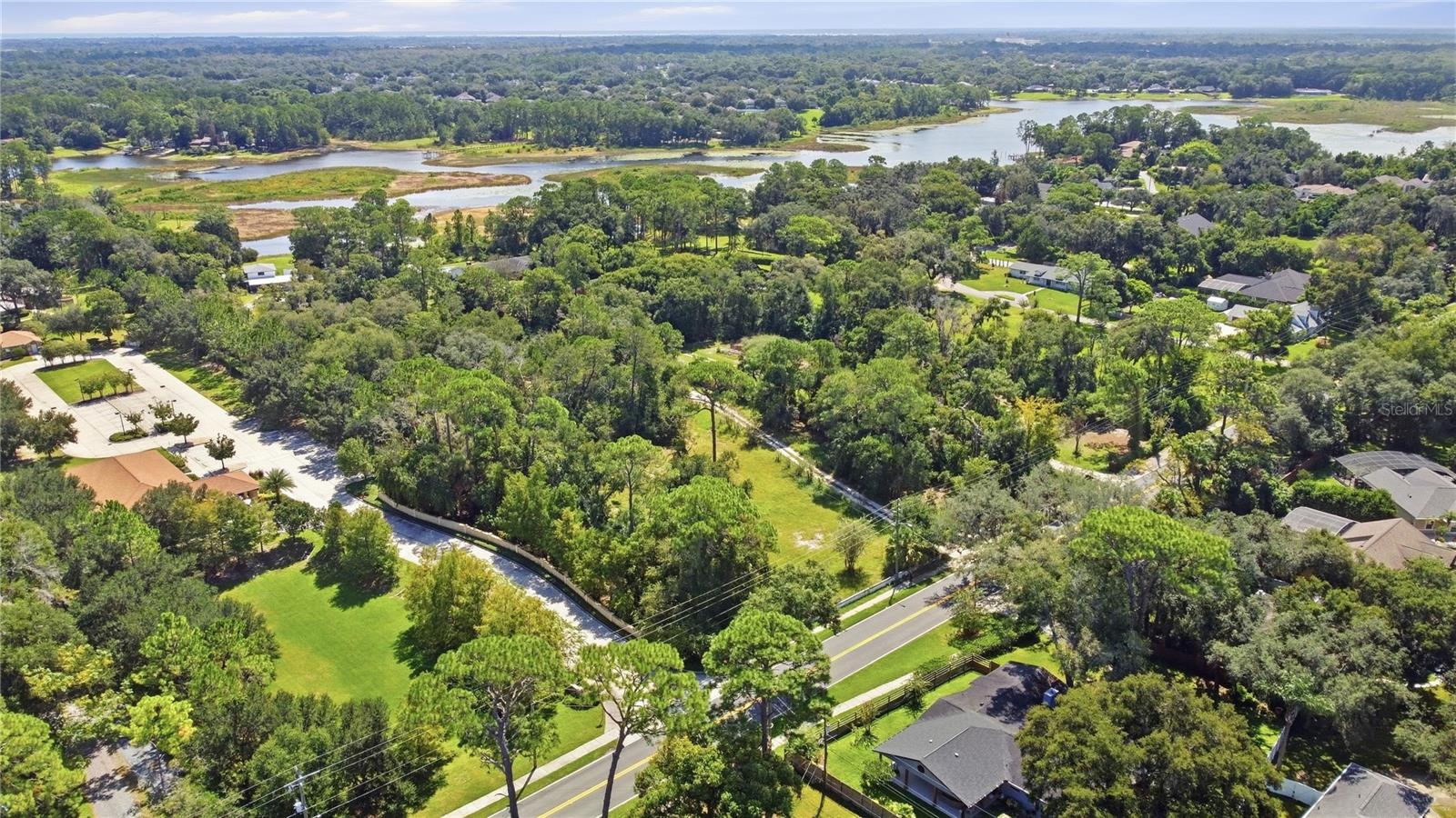 N Country Club Rd Property Photo 10