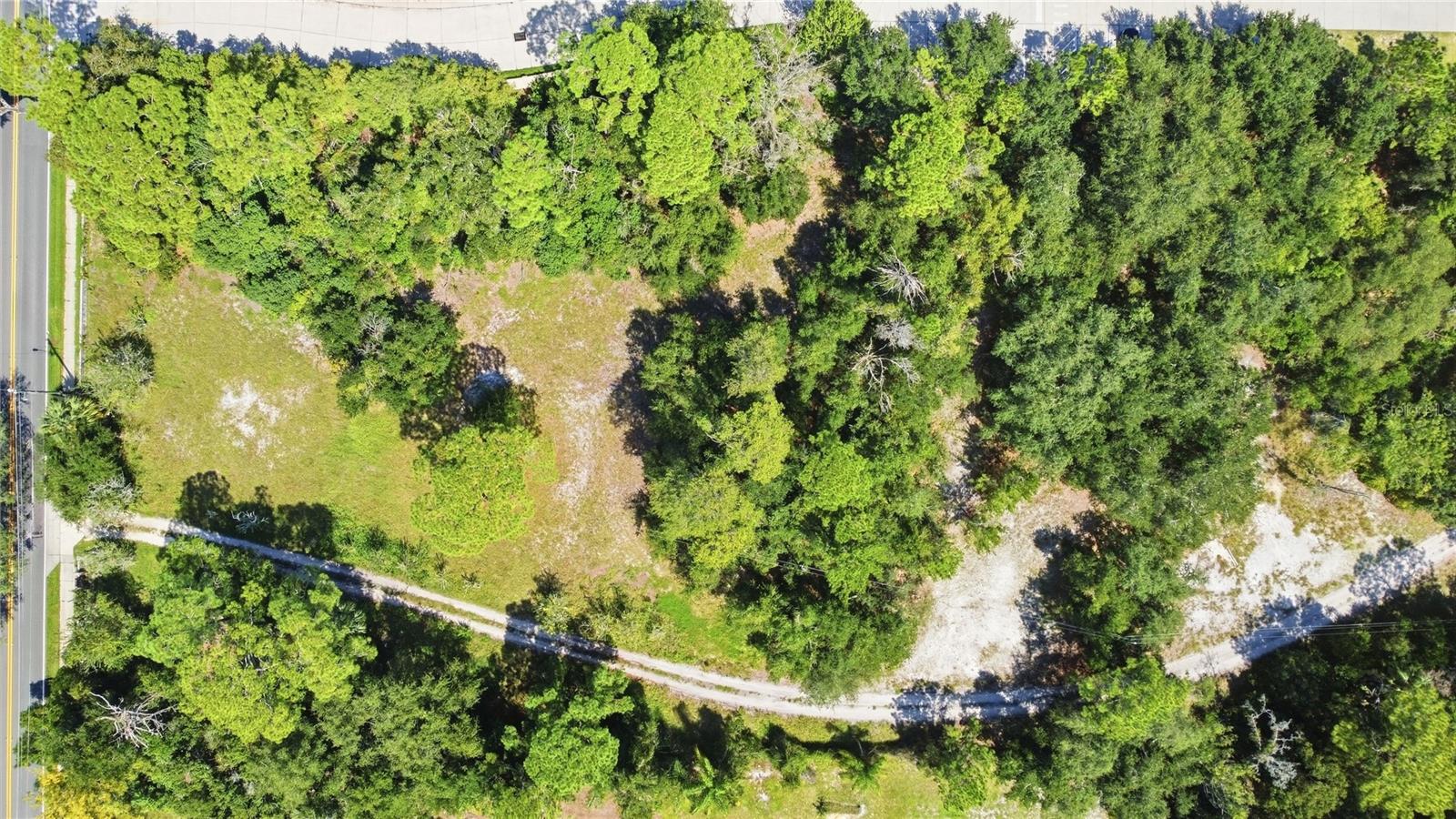 N Country Club Rd Property Photo 14