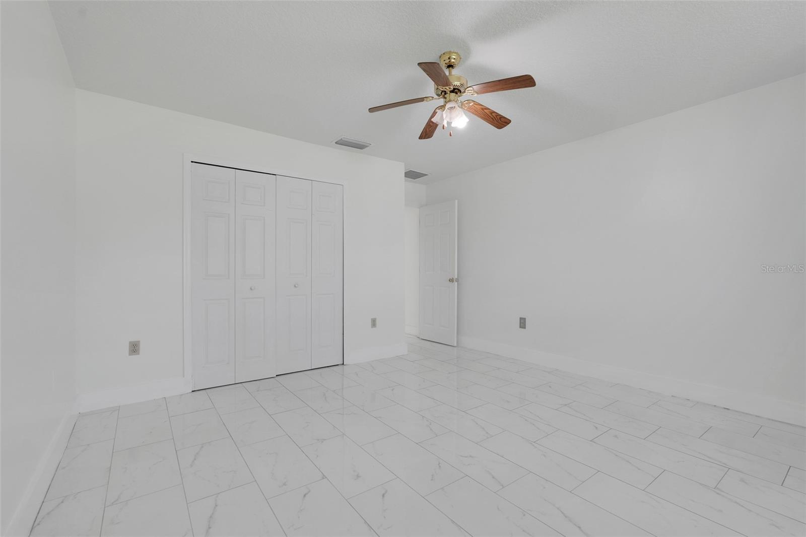 9106 Galleon Ct Property Photo 24