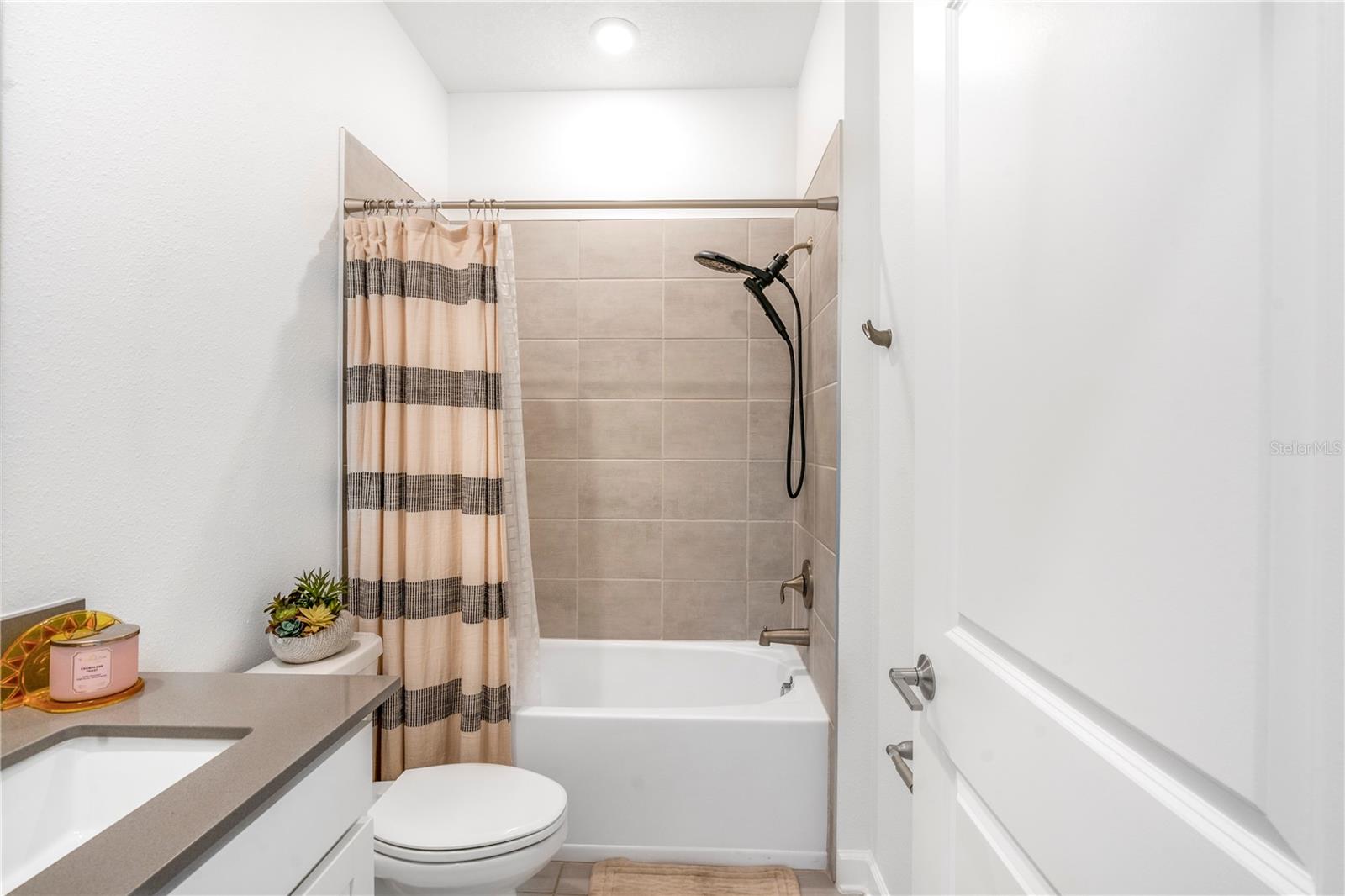 4716 Waltham Forest Dr Property Photo 18