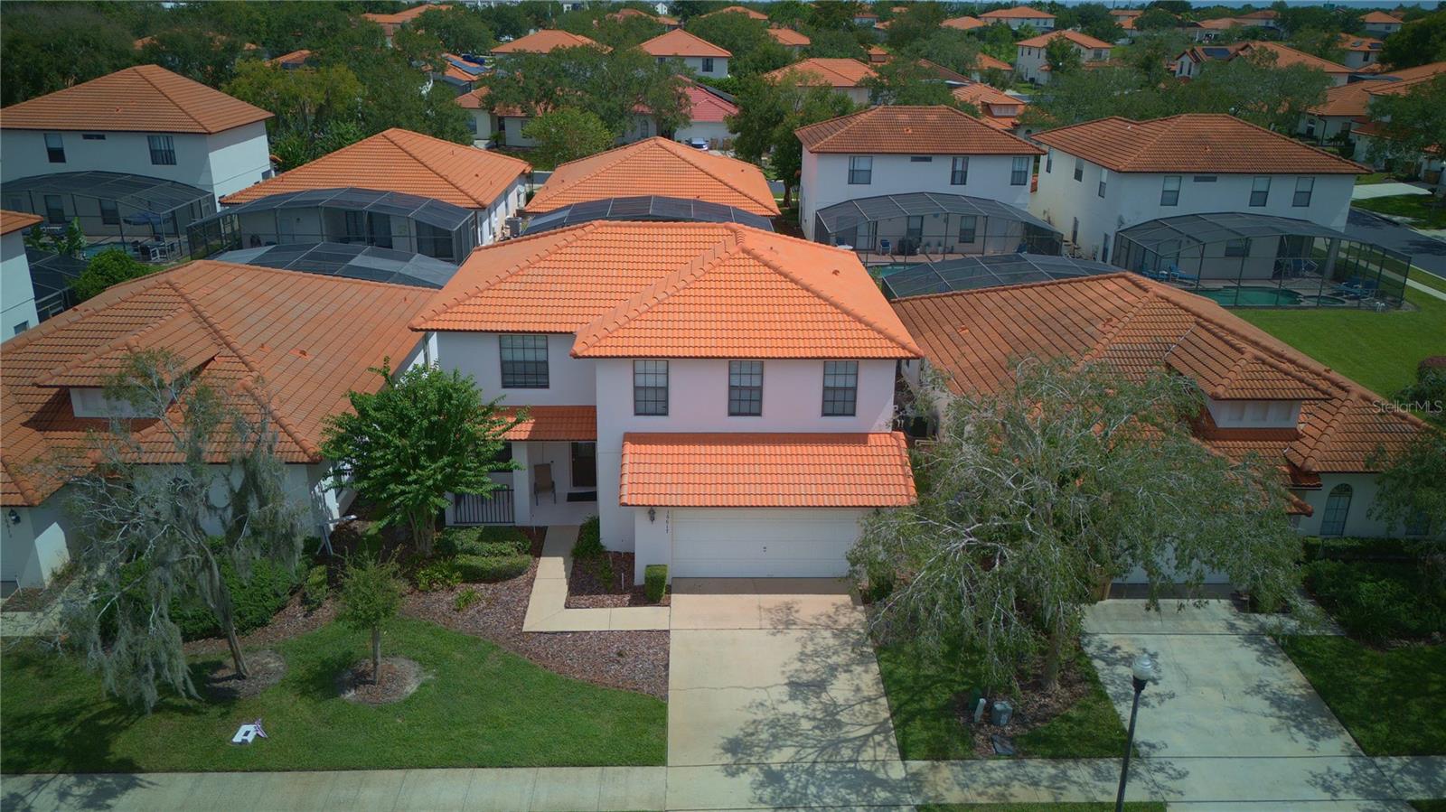 16617 Caribbean Breeze Way Property Photo 2