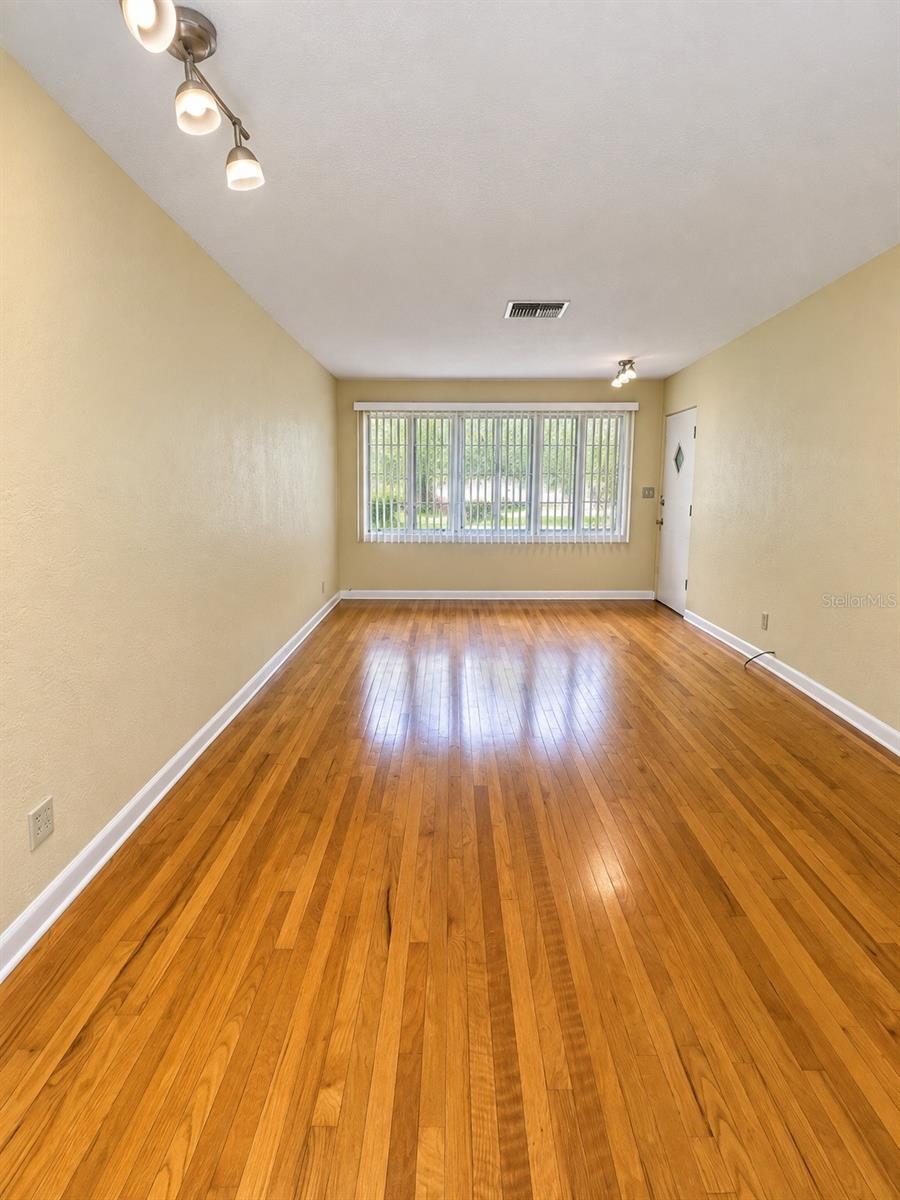 701 Palmer St Property Photo 6