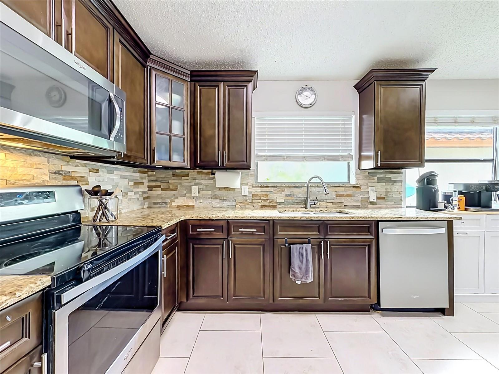 615 Anhinga Rd Property Photo 22