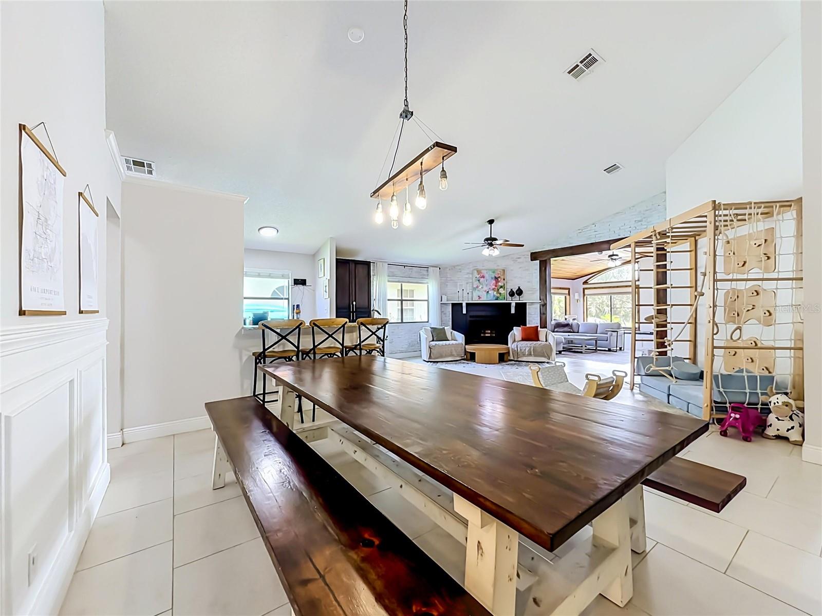 615 Anhinga Rd Property Photo 23