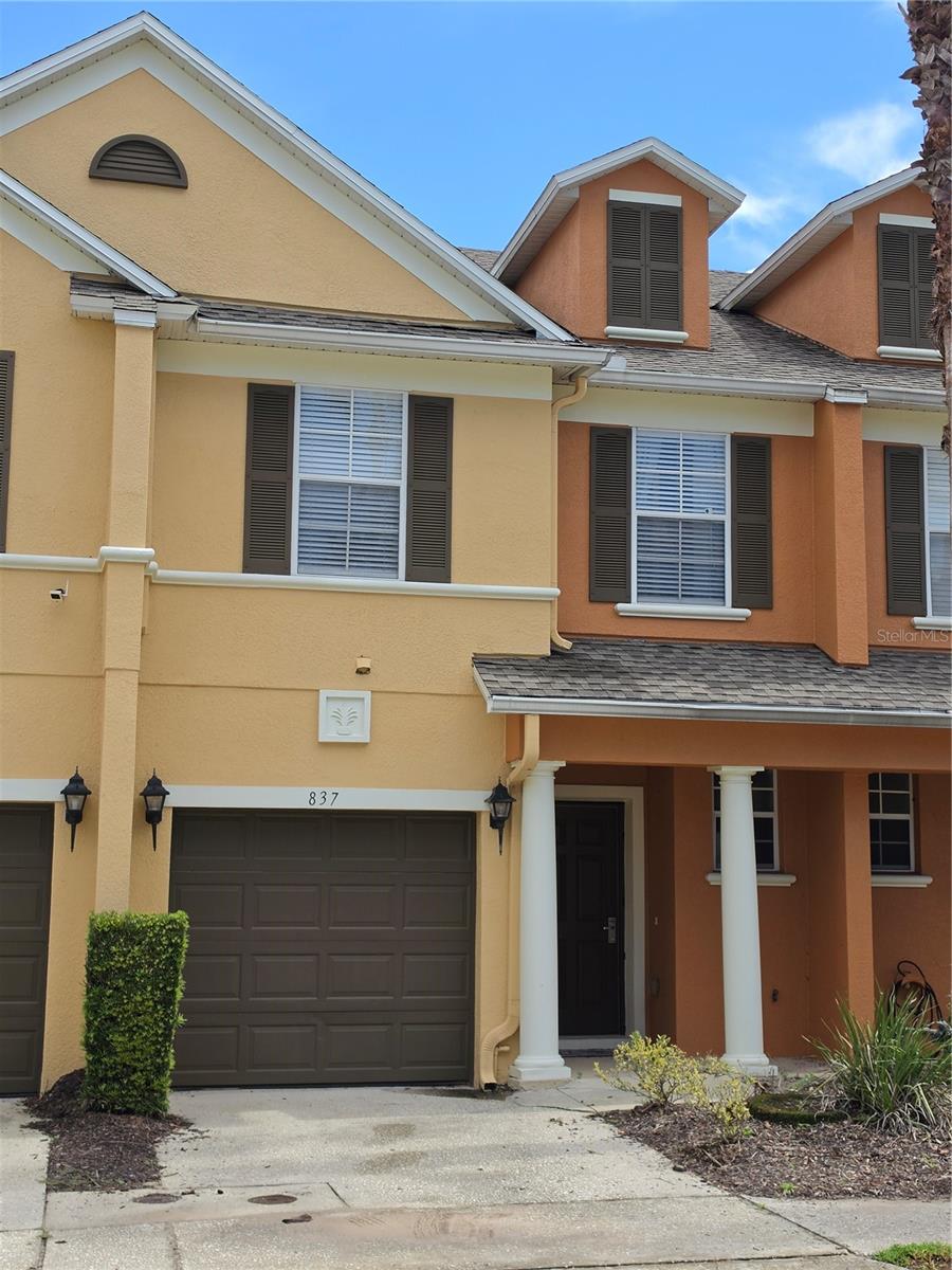 837 Assembly Ct Property Photo 1