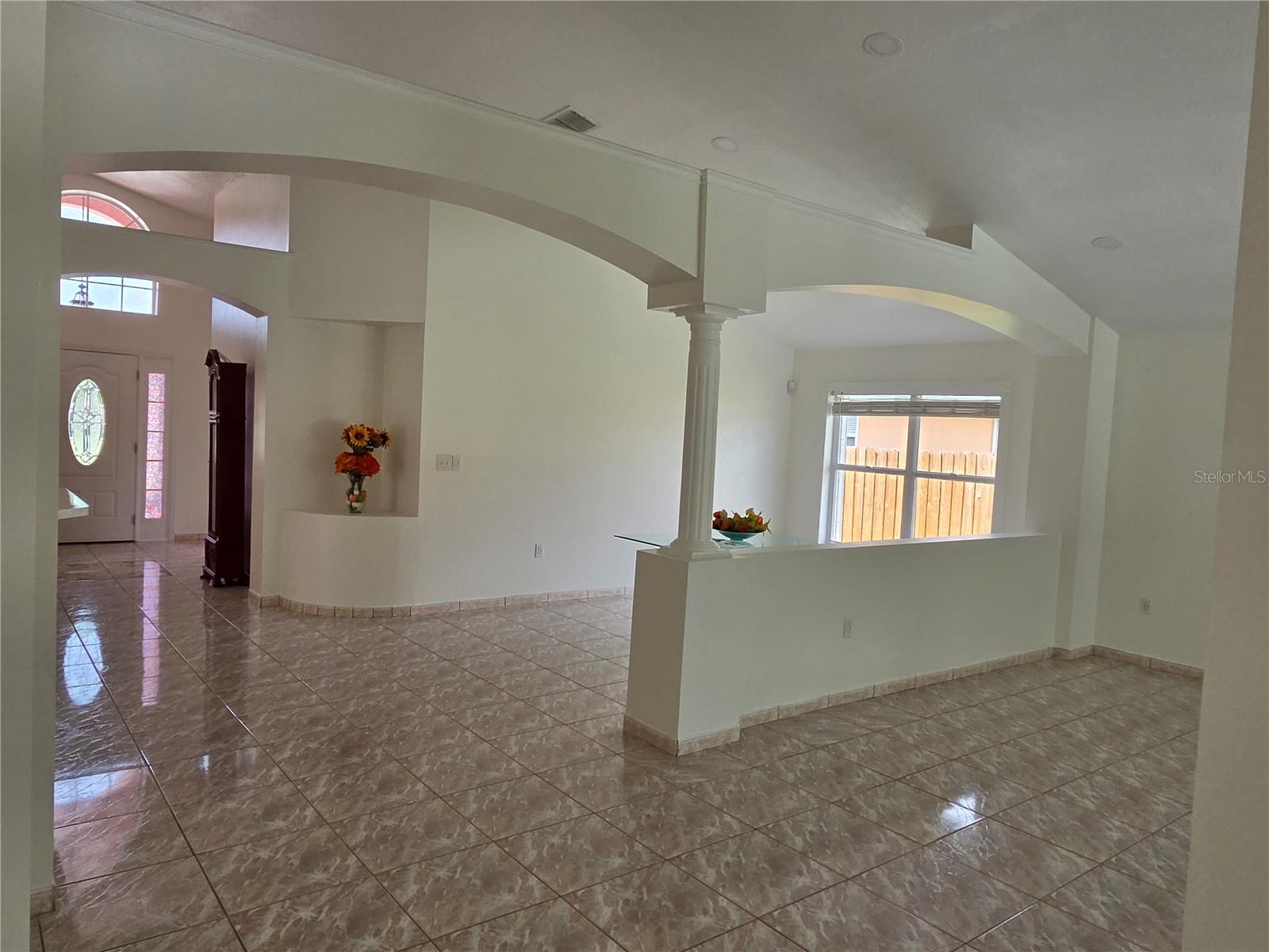 2525 Hikers Ct Property Photo 8