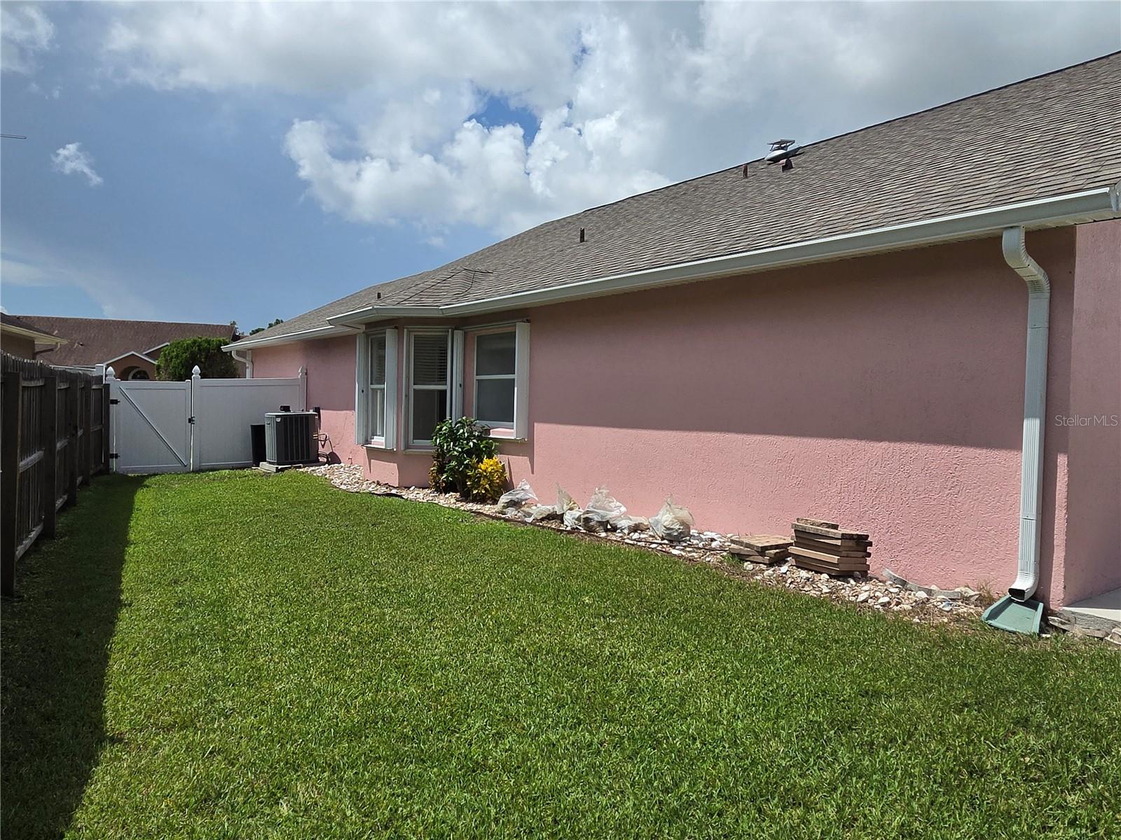 2525 Hikers Ct Property Photo 49