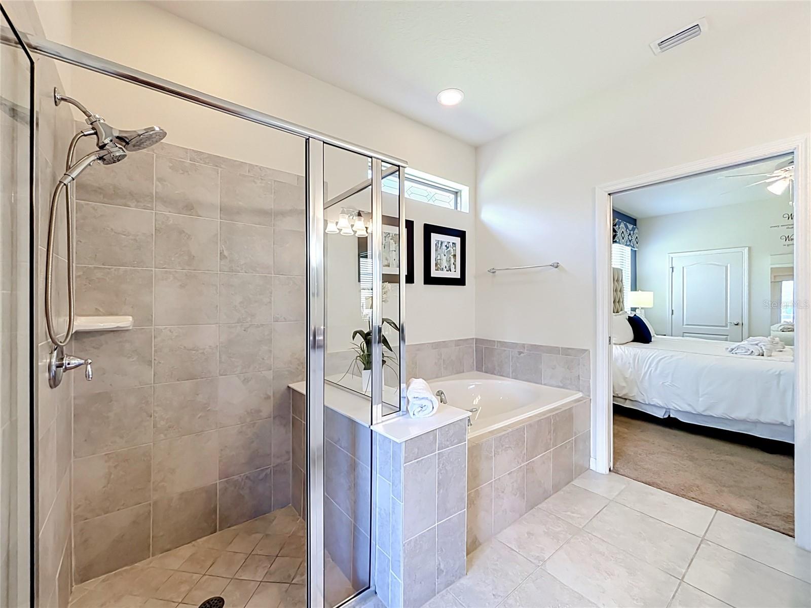 8879 Qin Loop Property Photo 28