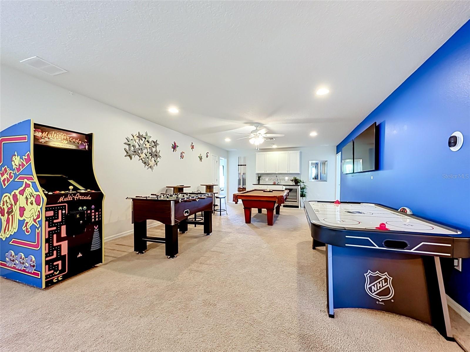 8879 Qin Loop Property Photo 37