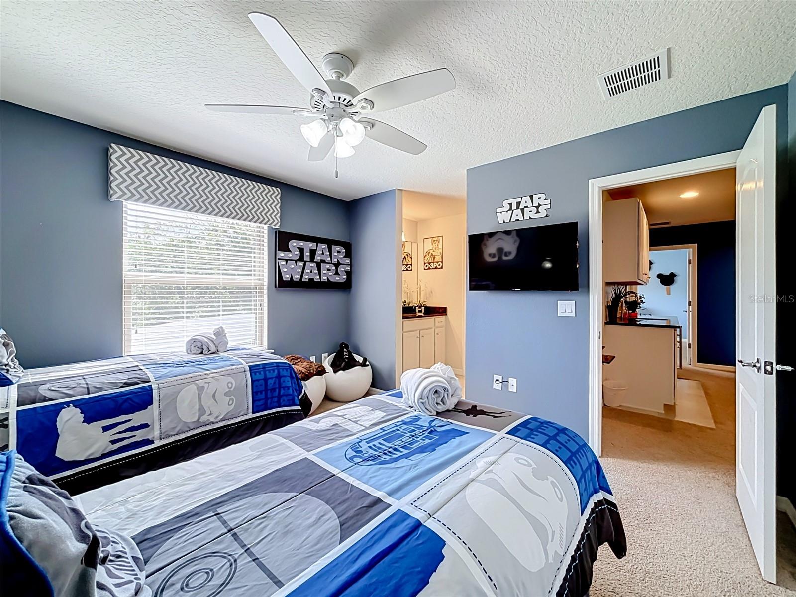 8879 Qin Loop Property Photo 55