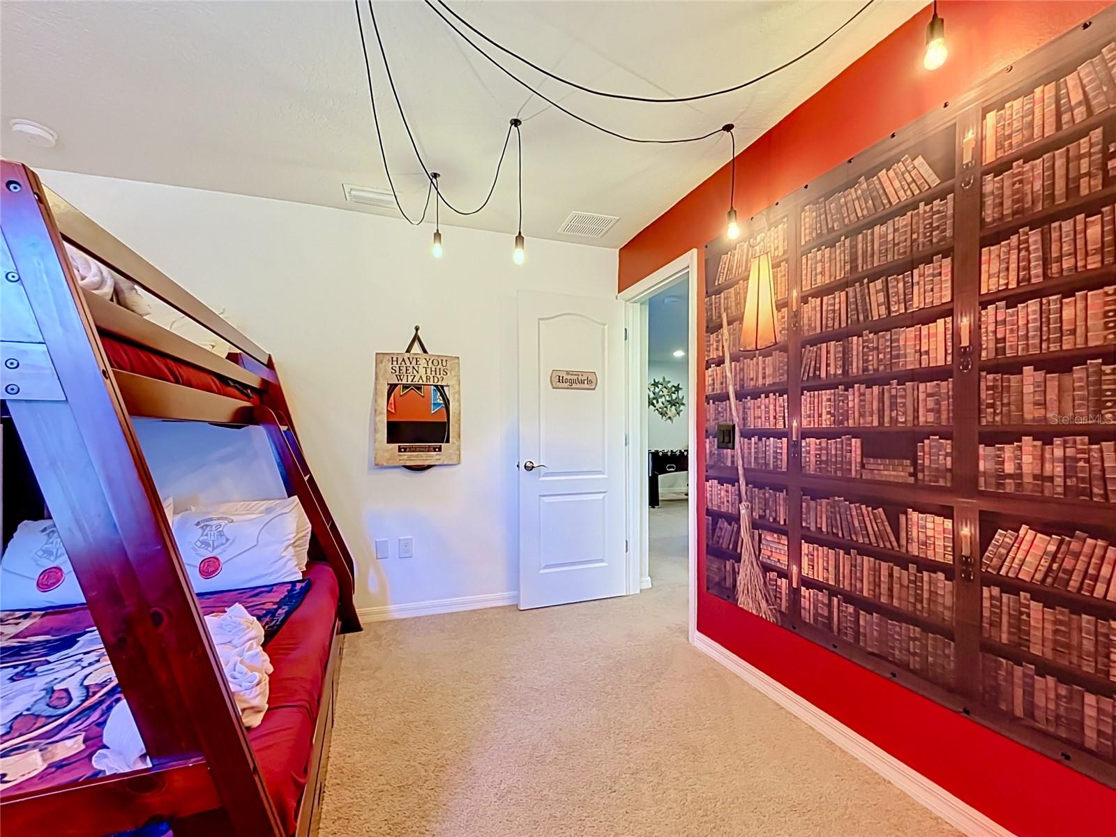8879 Qin Loop Property Photo 68