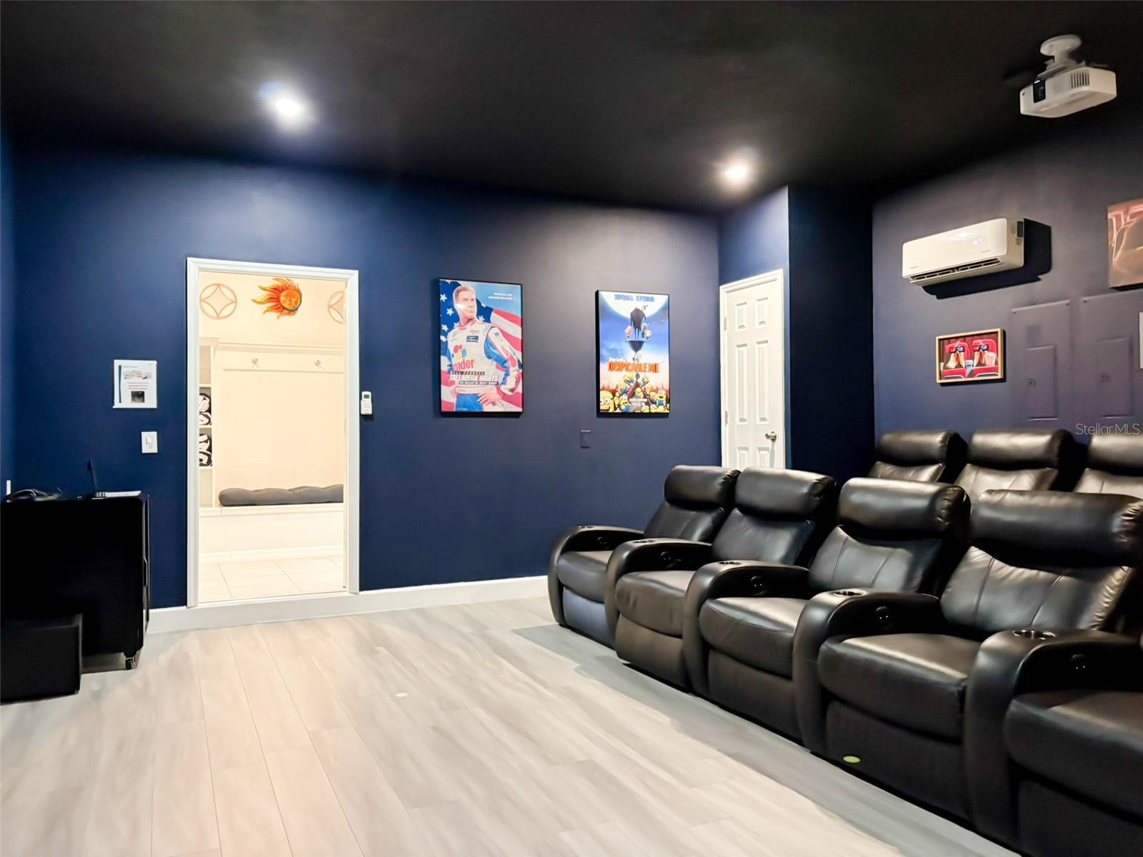 8879 Qin Loop Property Photo 79