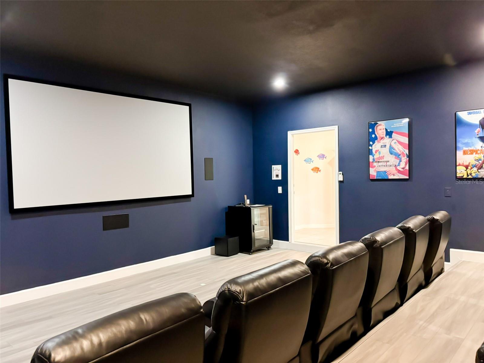 8879 Qin Loop Property Photo 80