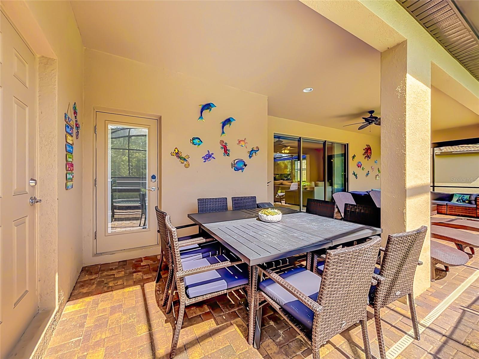 8879 Qin Loop Property Photo 83