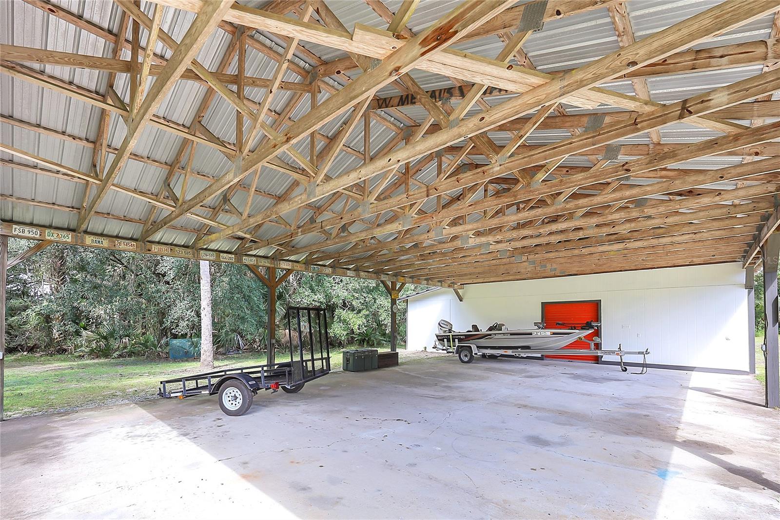 2415 Waccassa St Property Photo 16