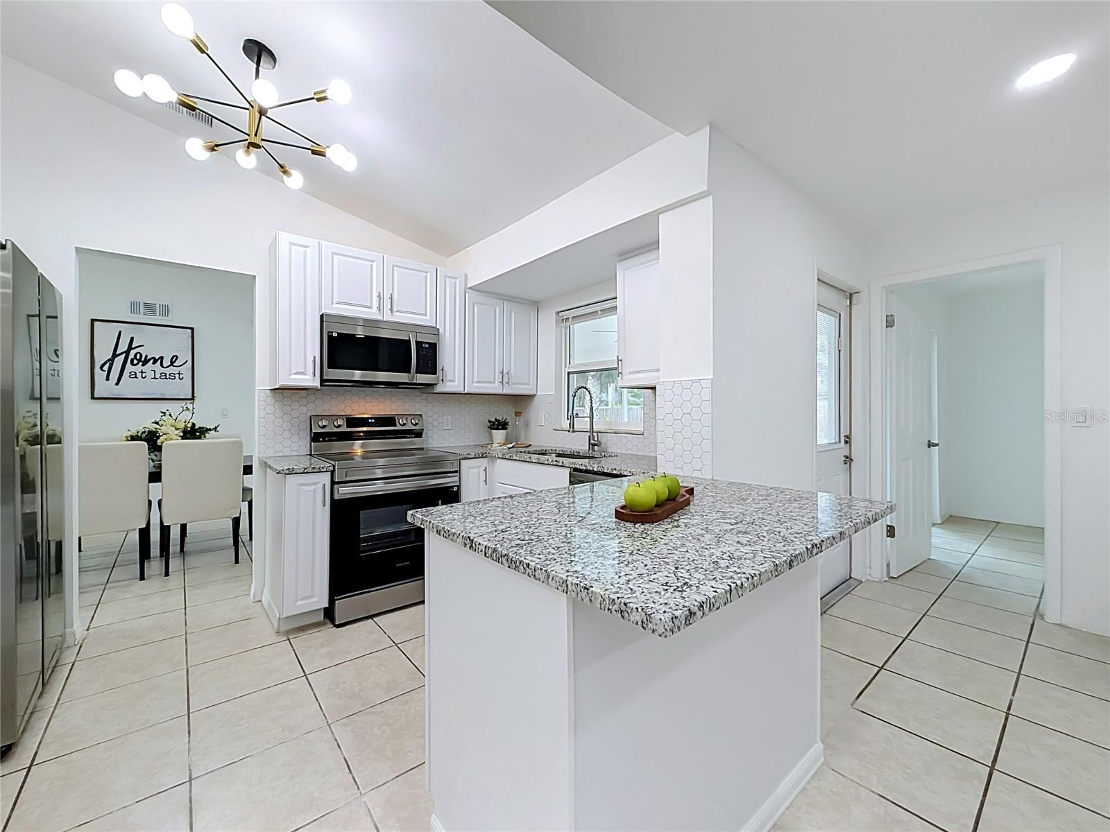 3354 Tcu Blvd Property Photo 16