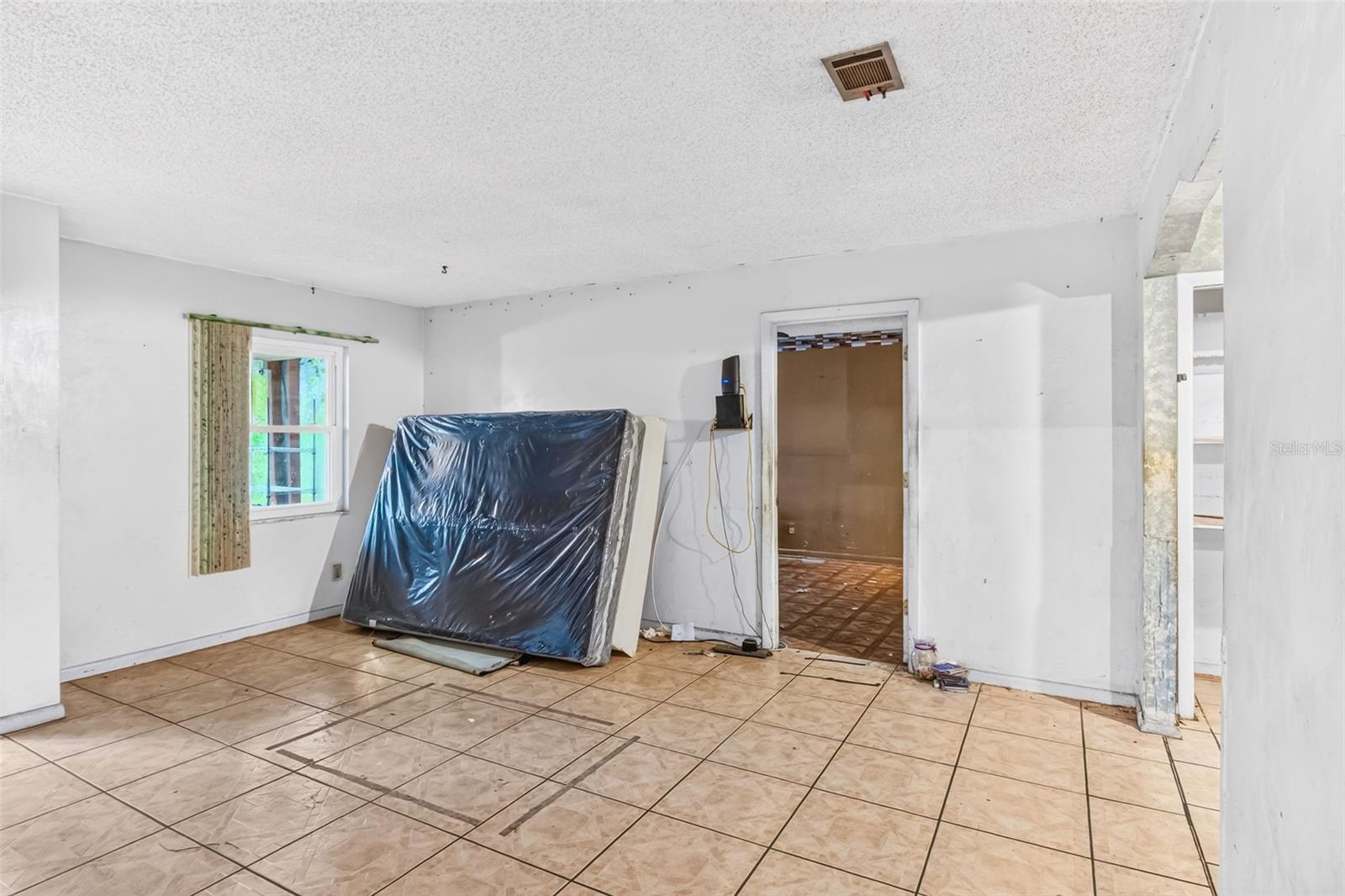 8545 Gold Ridge Cir Property Photo 13