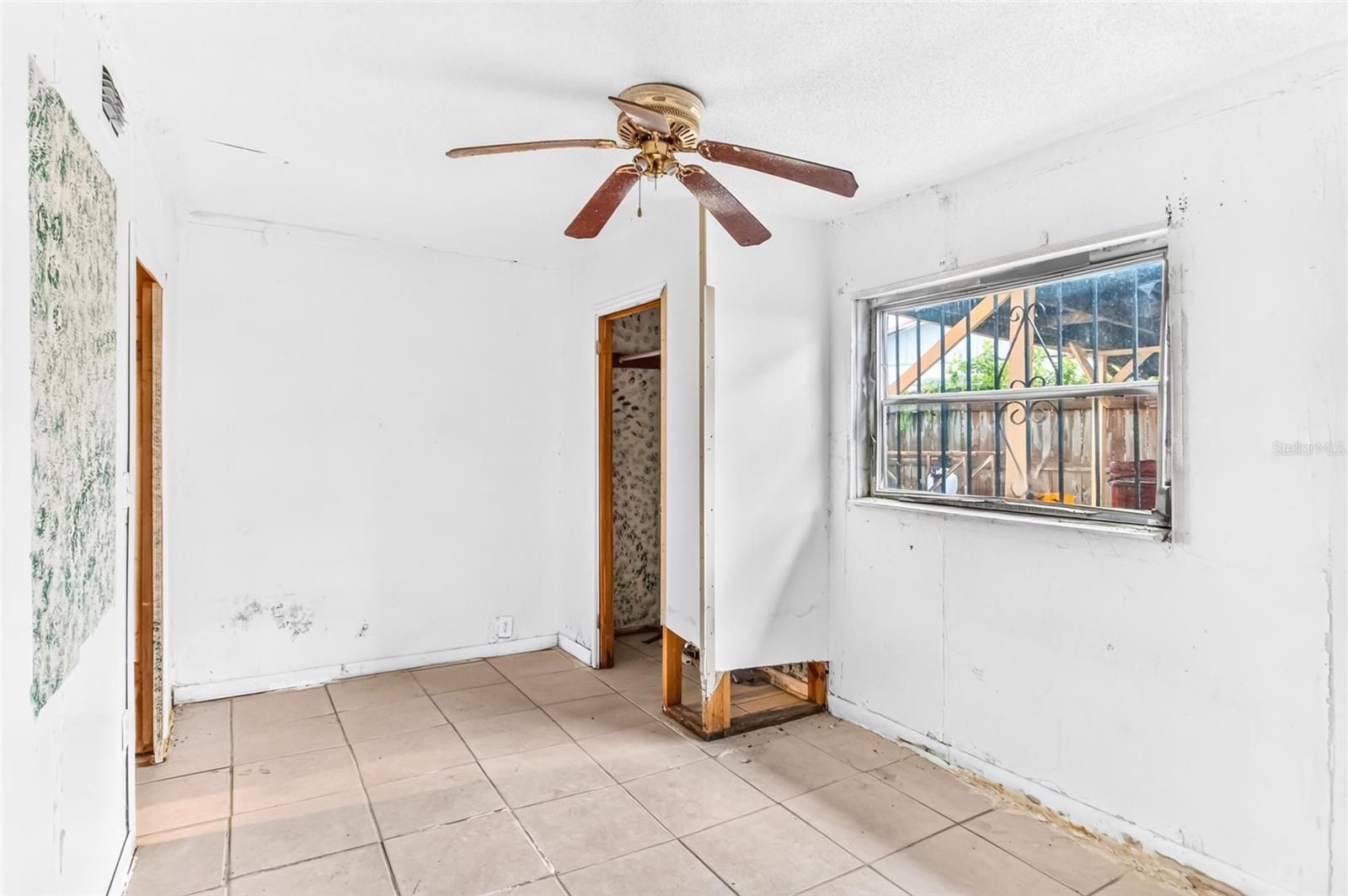 8545 Gold Ridge Cir Property Photo 35