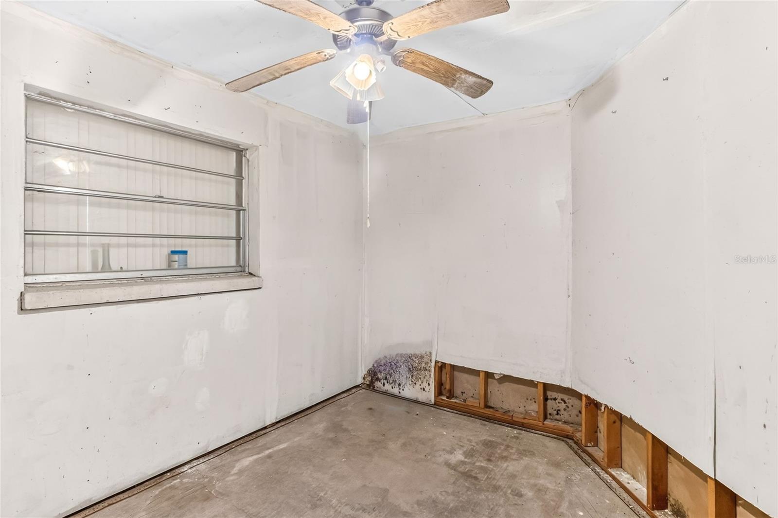 8545 Gold Ridge Cir Property Photo 36