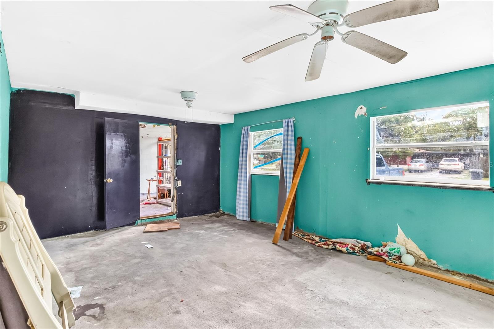 8545 Gold Ridge Cir Property Photo 44