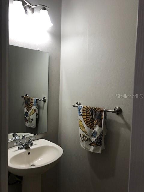 9073 Shepton St Property Photo 6