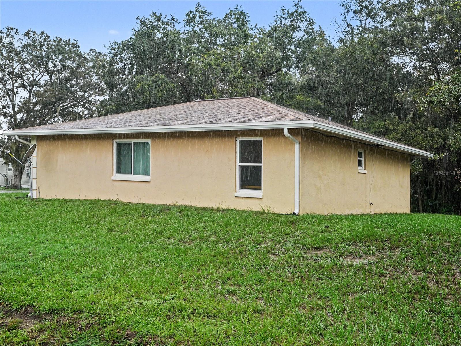 6655 Merle St Property Photo 14