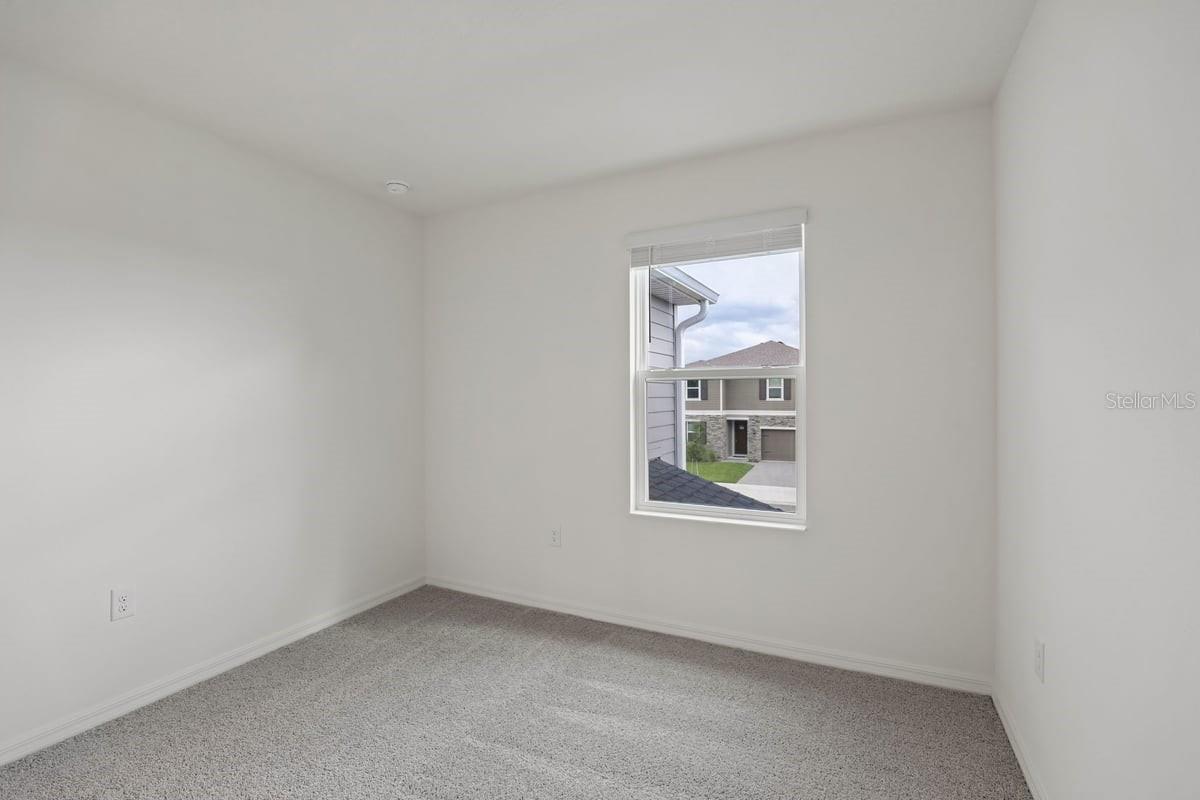 631 Meadows Edge Pl Property Photo 12