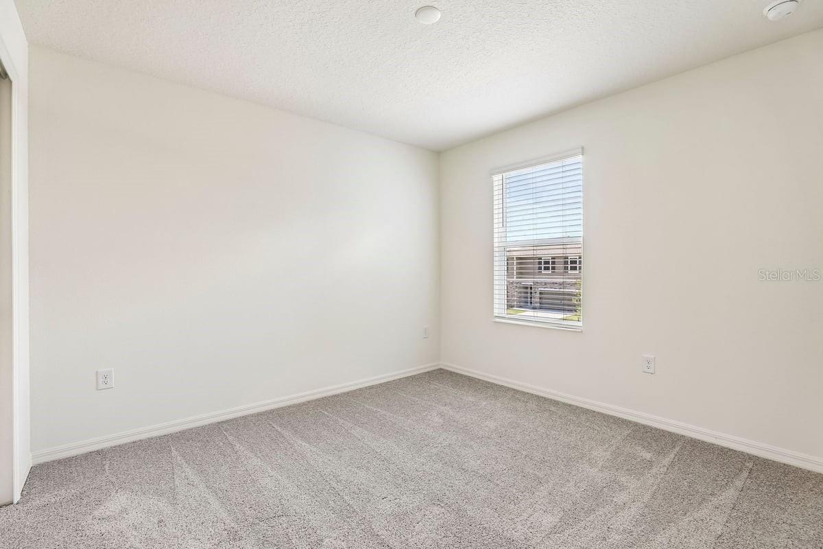 643 Meadows Edge Pl Property Photo 11