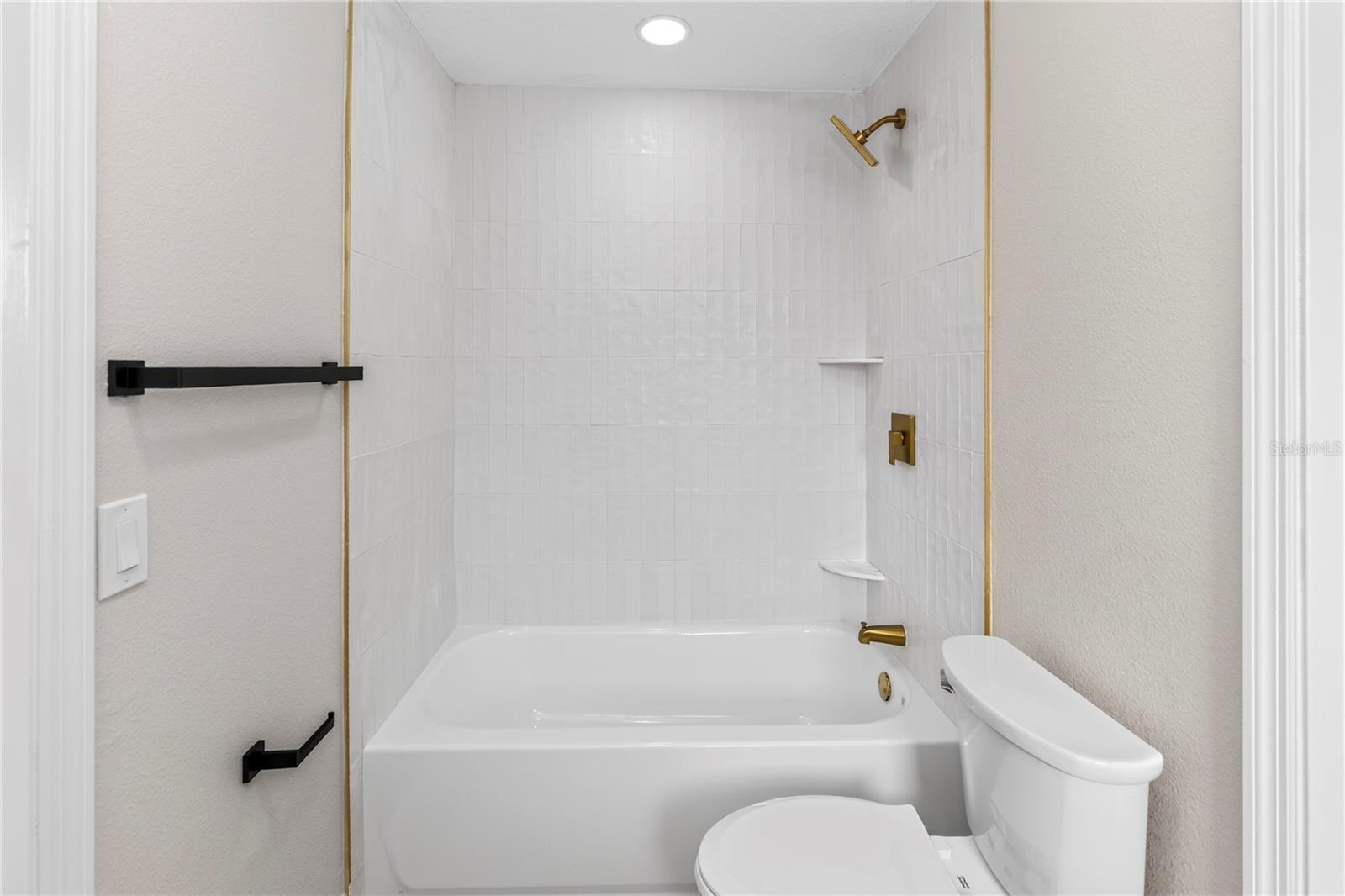 136 Glendale Dr Property Photo 25