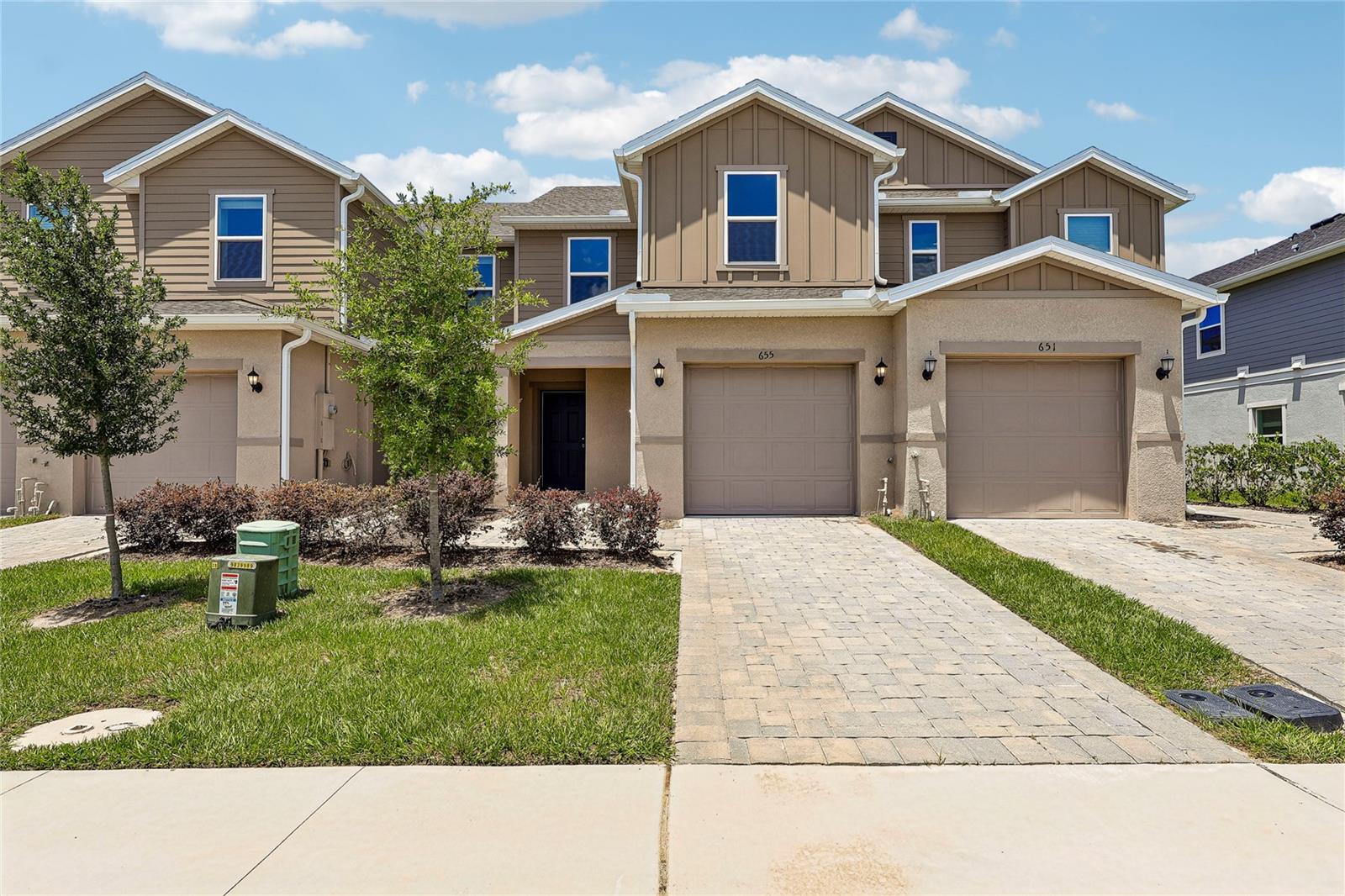 655 MEADOWS EDGE PL Property Photo 1