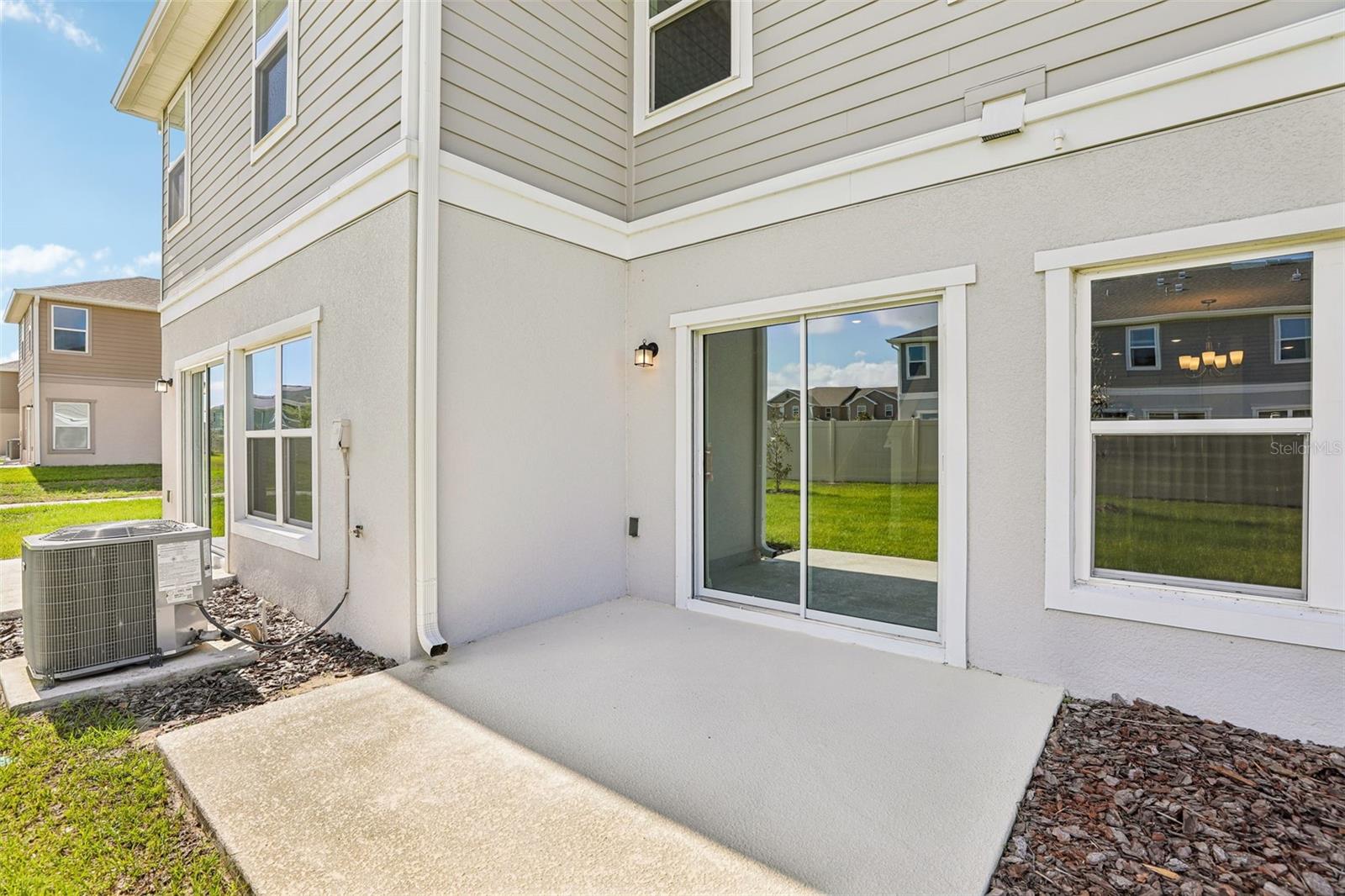 683 Meadows Edge Pl Property Photo 13