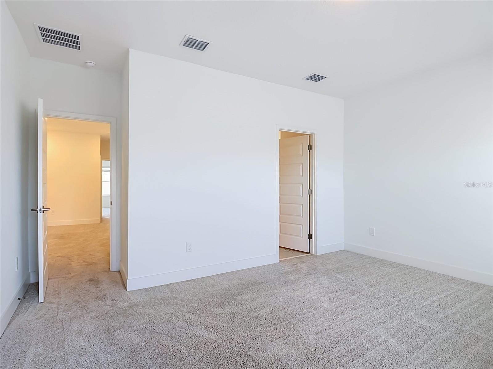 13504 Autumn Harvest Ave Property Photo 23