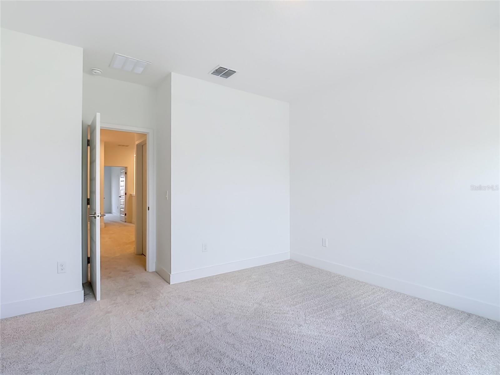 13504 Autumn Harvest Ave Property Photo 31