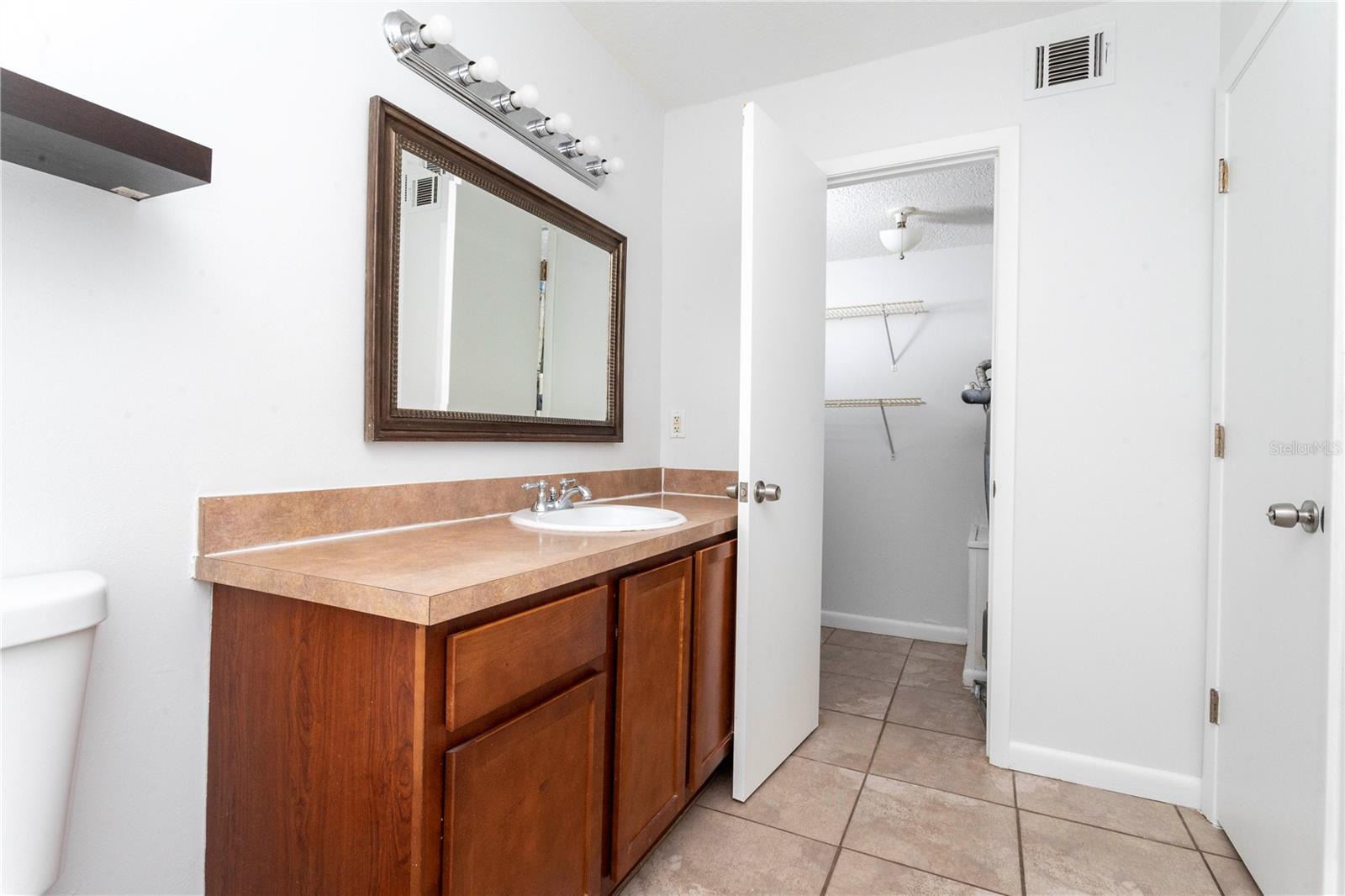 3729 S Lake Orlando Pkwy #3 Property Photo 21