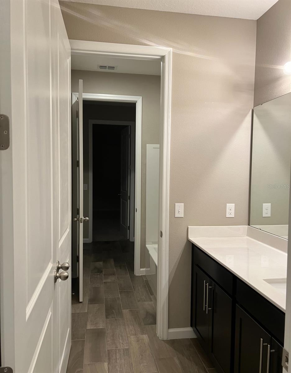 345 Casa Verano Ln Property Photo 13