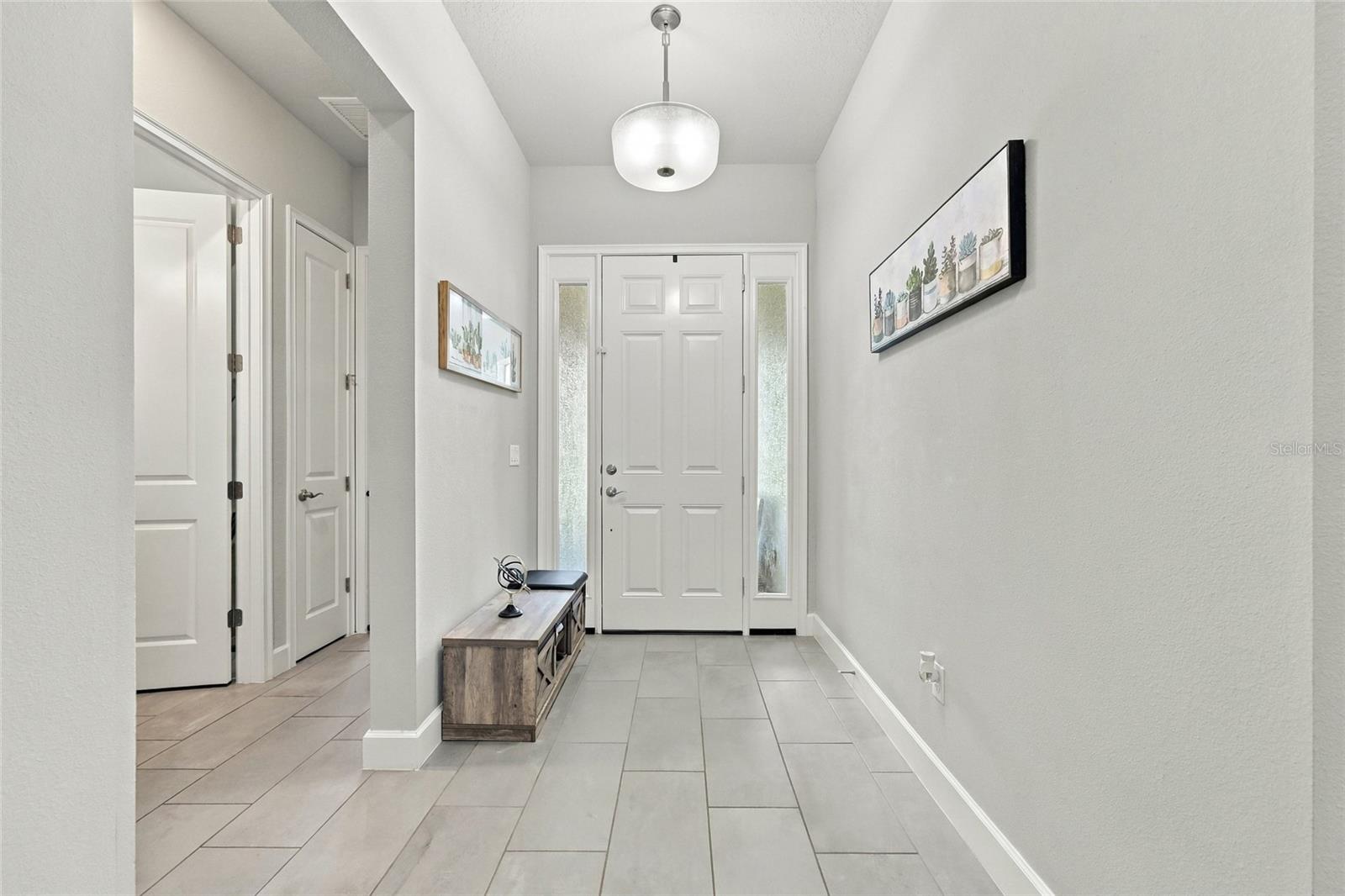 401 Nottinghill St Property Photo 3