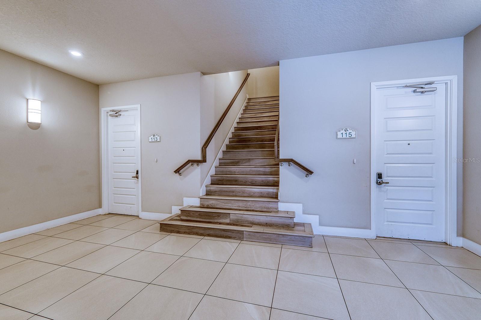7770 Sandy Ridge Dr #113 Property Photo 4