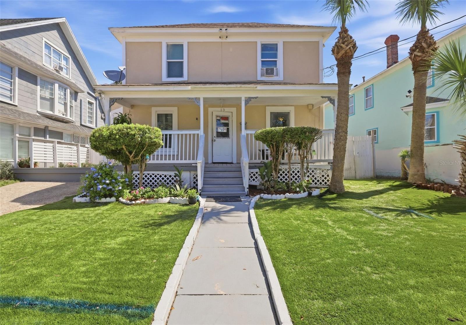 13 S OLEANDER AVE Property Photo 1