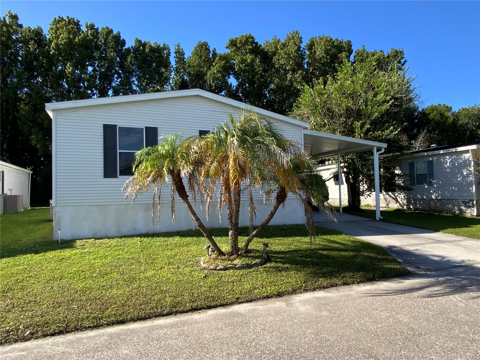 7832 Walkers Cay Ave Property Photo 3