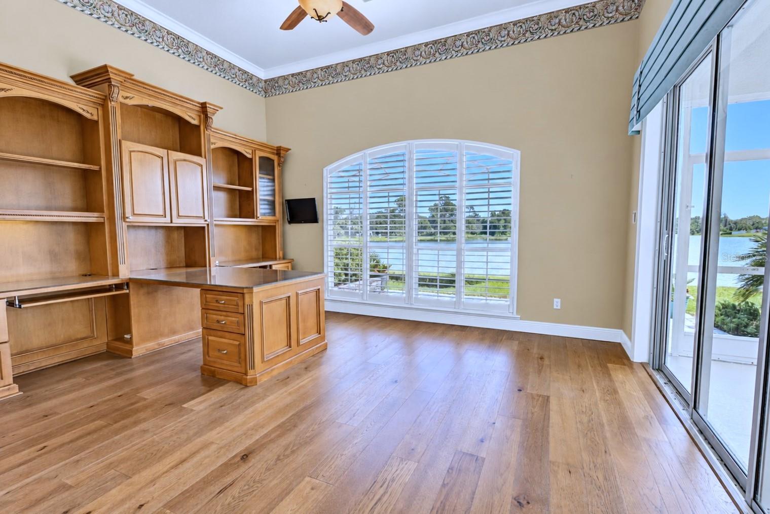 269 Saddleworth Pl Property Photo 15