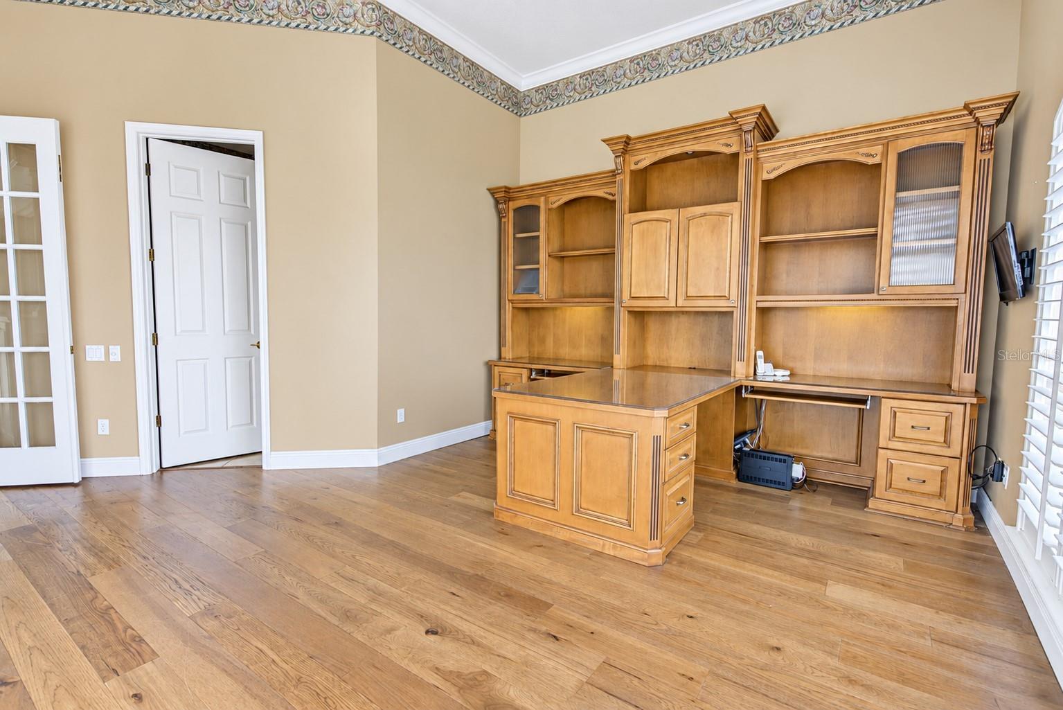 269 Saddleworth Pl Property Photo 16